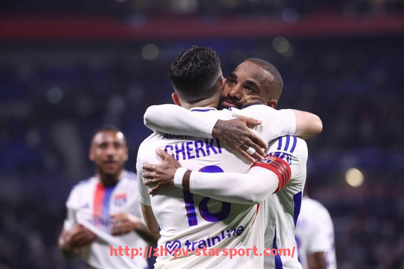 星空体育app-法甲球员个人成就回顾：金靴、助攻王与历史纪录